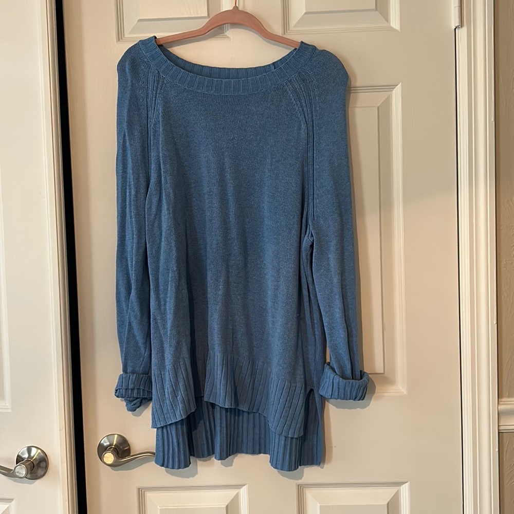 Oversized blue sweater
